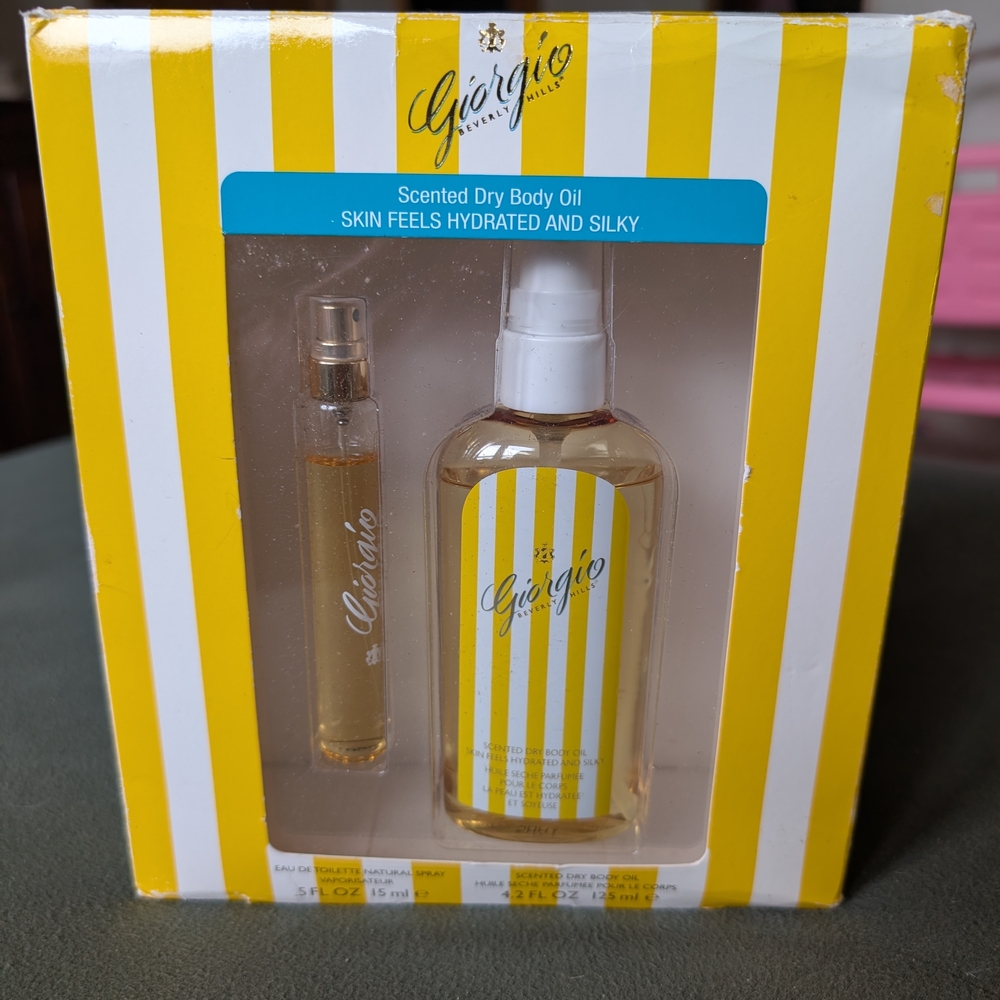Giorgio Beverly Hills Scented Dry Body Oil
